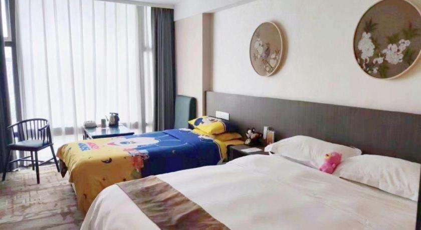 New Friendship Hotel Luoyang  Exterior photo
